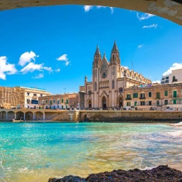 Intercâmbio para Malta em Porto Seguro
